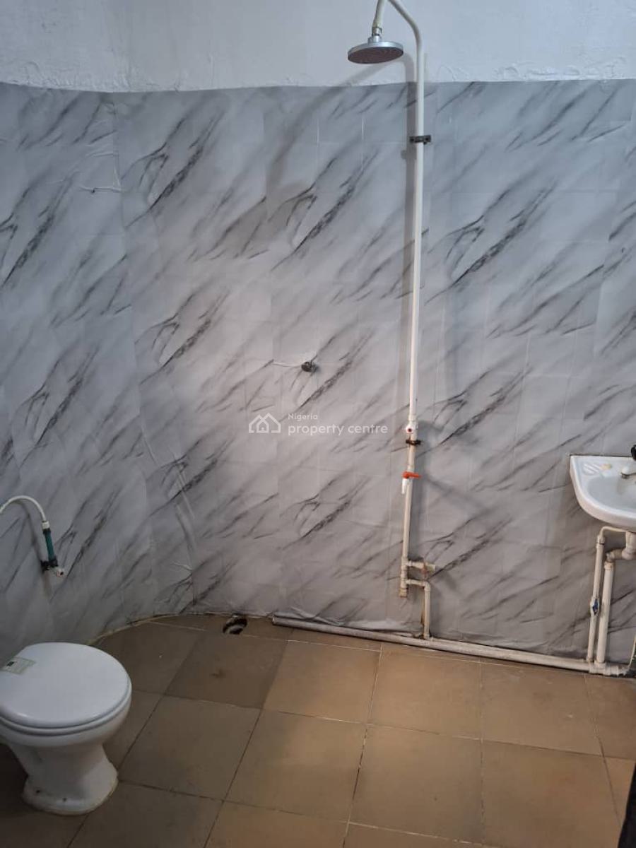 Very Spacious Room Self Contained with Balcony, Makoko Road By Red Cross, Close to 1st Bank on Herbert Macaulay Way, Adekunle, Yaba, Lagos, Self Contain (single Rooms) for Rent