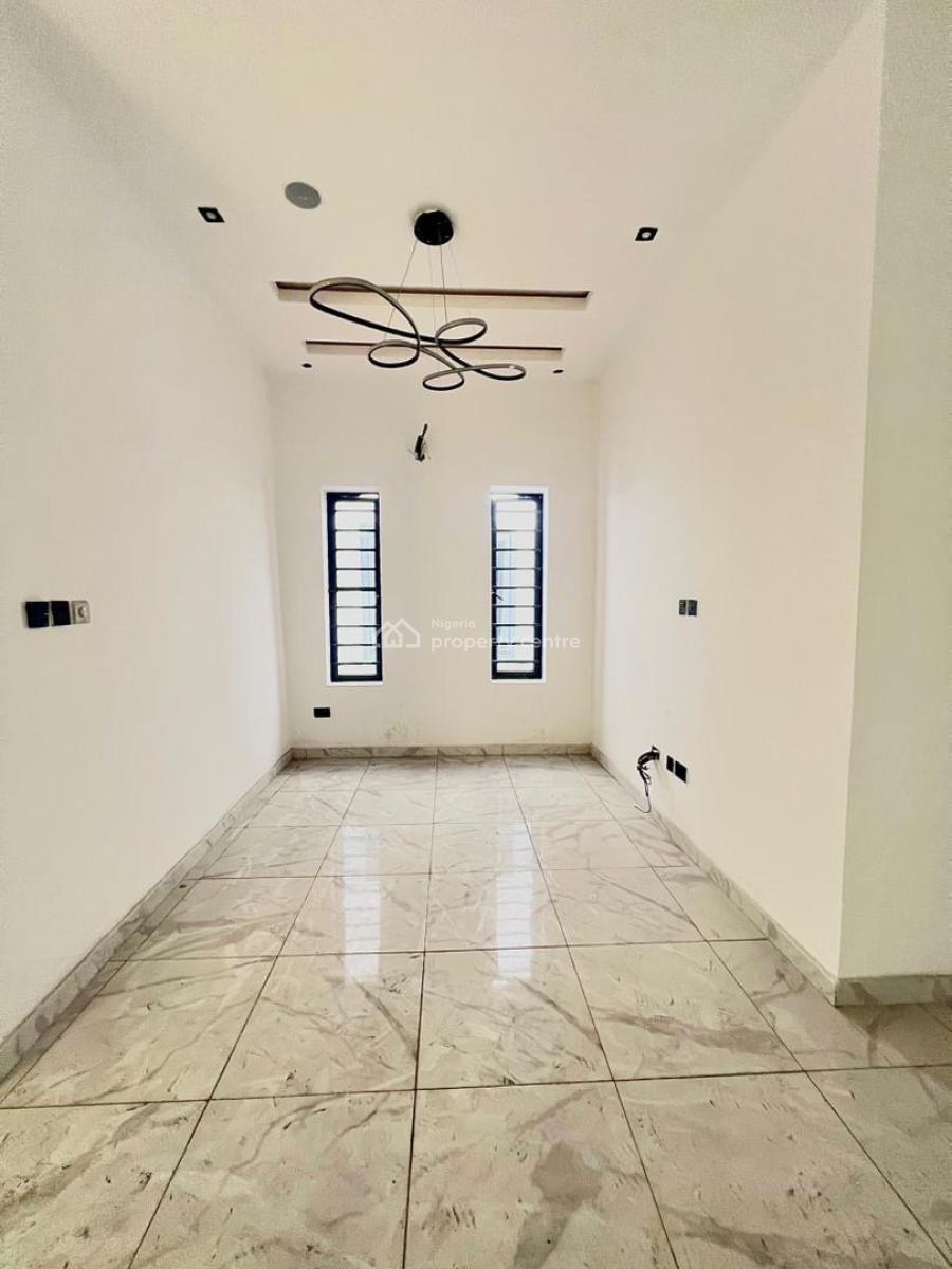 Spacious 5-bedroom Fully Detached Duplex with Bq, Lekki Phase 1, Lekki, Lagos, Detached Duplex for Sale