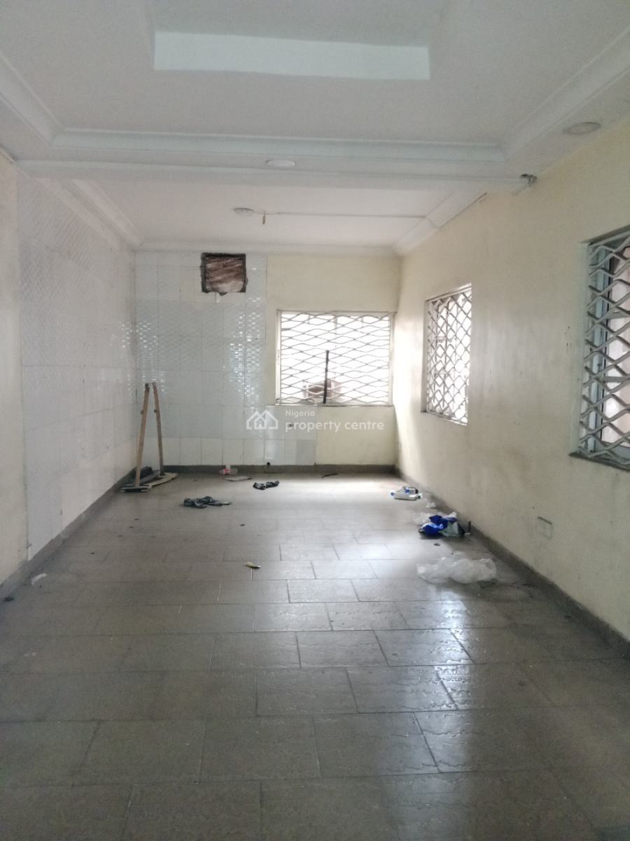 Spacious Shop, Yaya Abatan Road, Ogba, Ikeja, Lagos, Shop for Rent