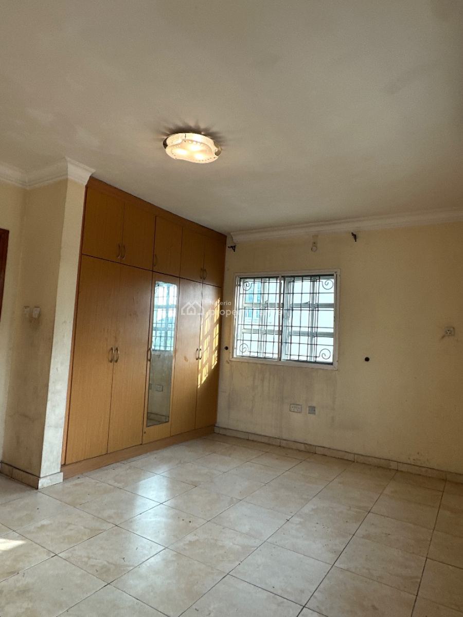4 Bedrooms Semi Detached Duplex with Bq, Lekki Phase 1, Lekki, Lagos, Semi-detached Duplex for Rent