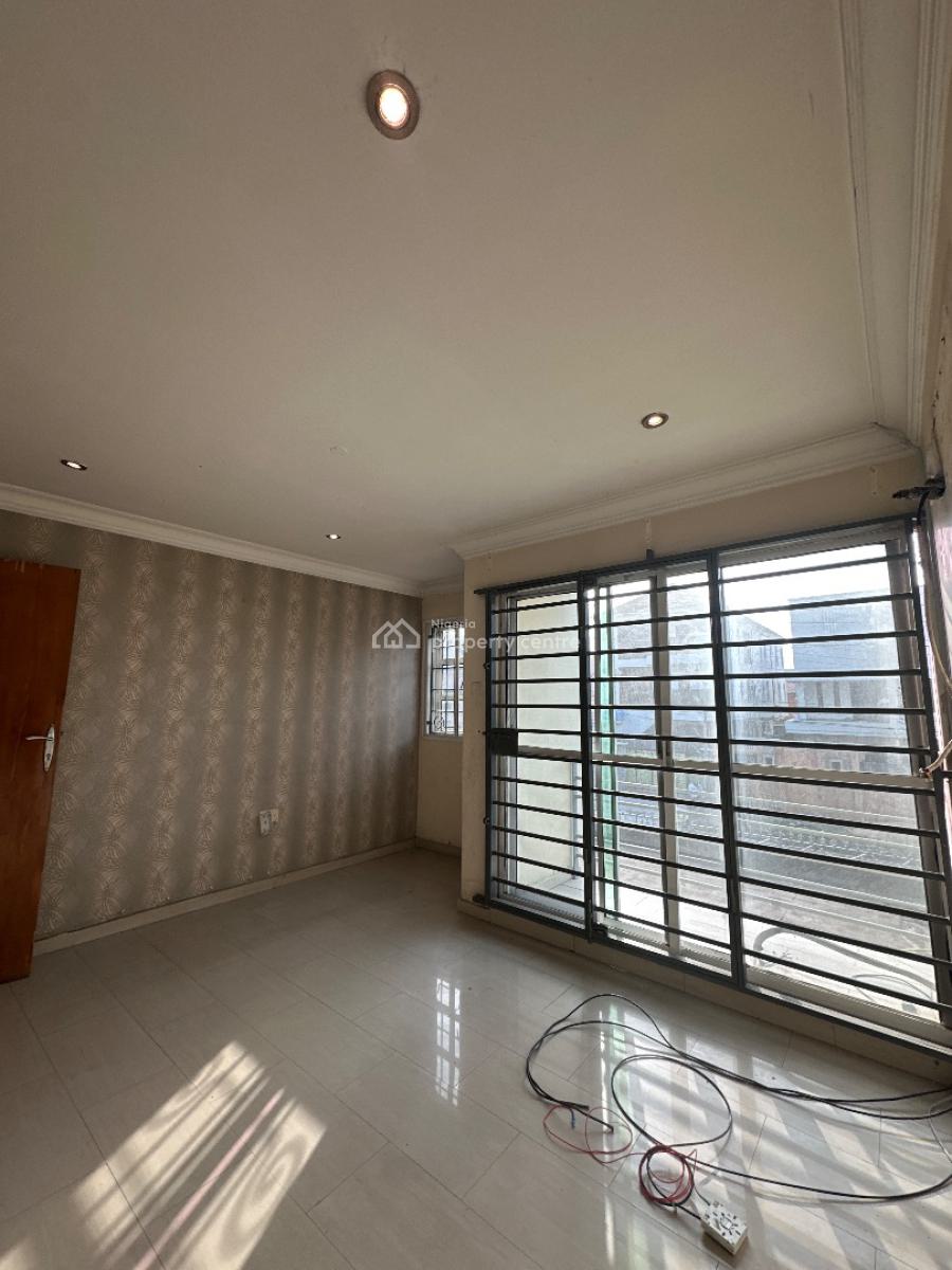 4 Bedrooms Semi Detached Duplex with Bq, Lekki Phase 1, Lekki, Lagos, Semi-detached Duplex for Rent