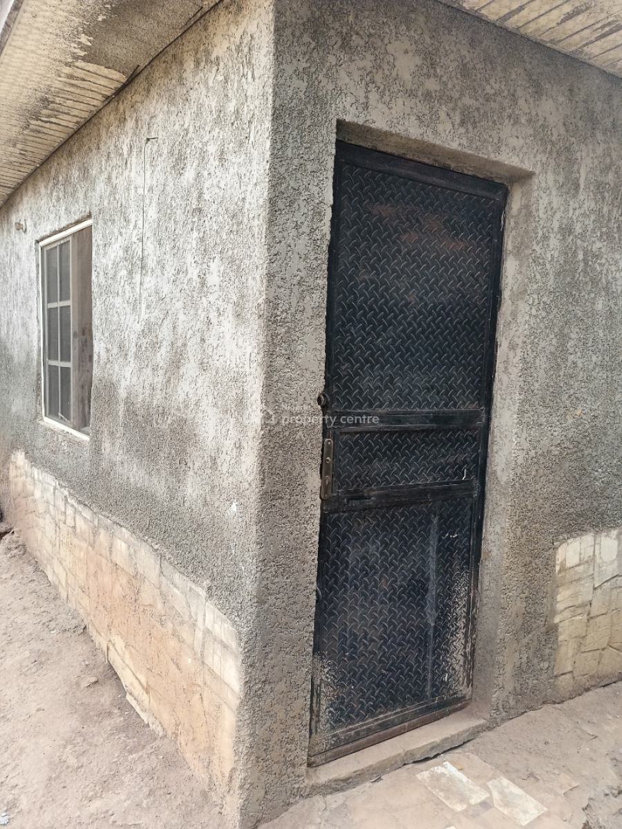 Standard Self-contain, Guidna Opposite Nysc Junction Off Kubwa Express Way, Kubwa, Abuja, Self Contain (single Rooms) for Rent