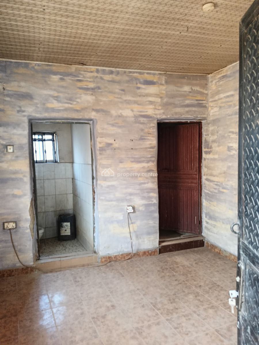 Standard Self-contain, Guidna Opposite Nysc Junction Off Kubwa Express Way, Kubwa, Abuja, Self Contain (single Rooms) for Rent