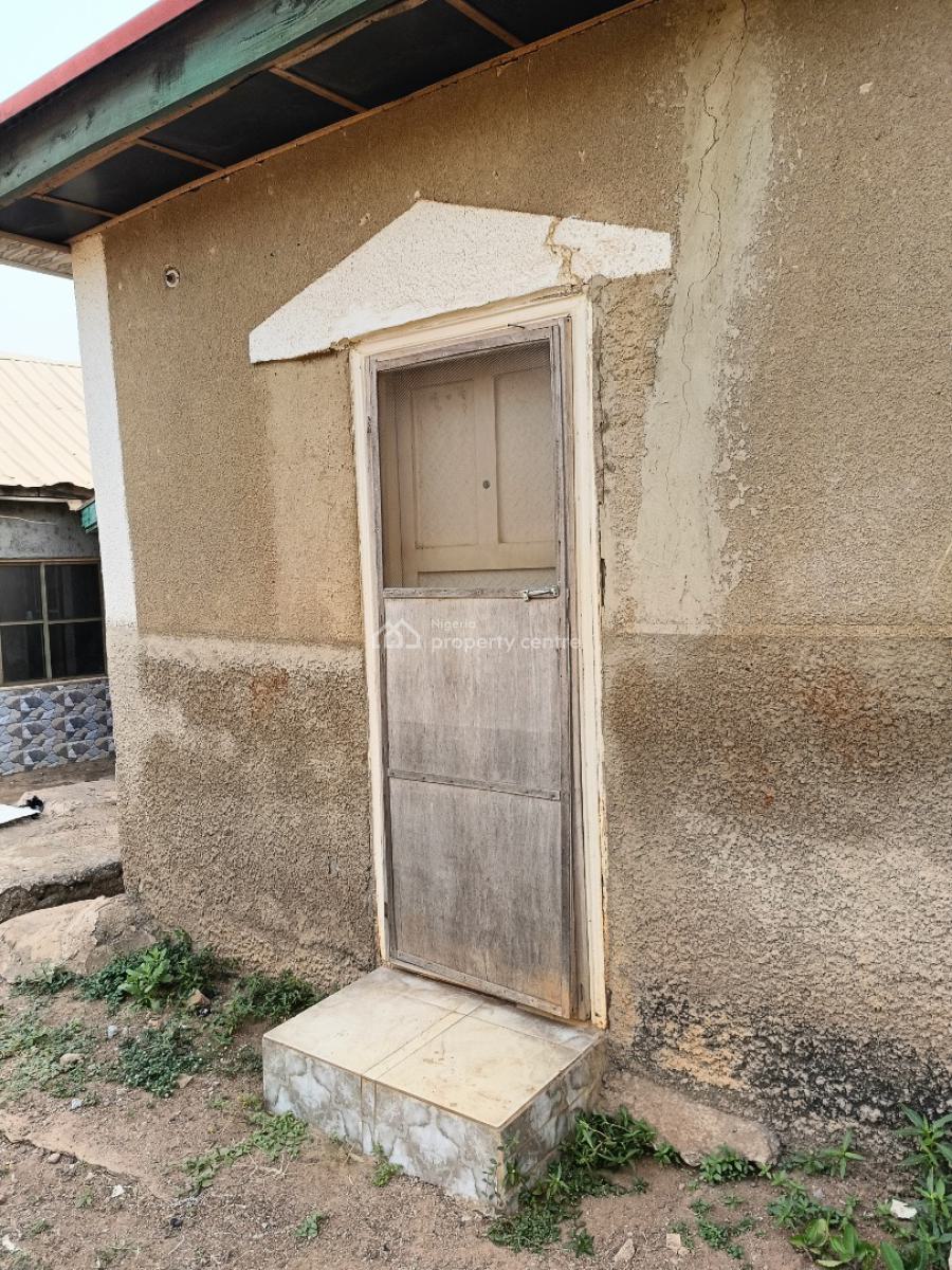 Standard Self-contain, Guidna Opposite Nysc Junction Off Kubwa Express Way, Kubwa, Abuja, Self Contain (single Rooms) for Rent