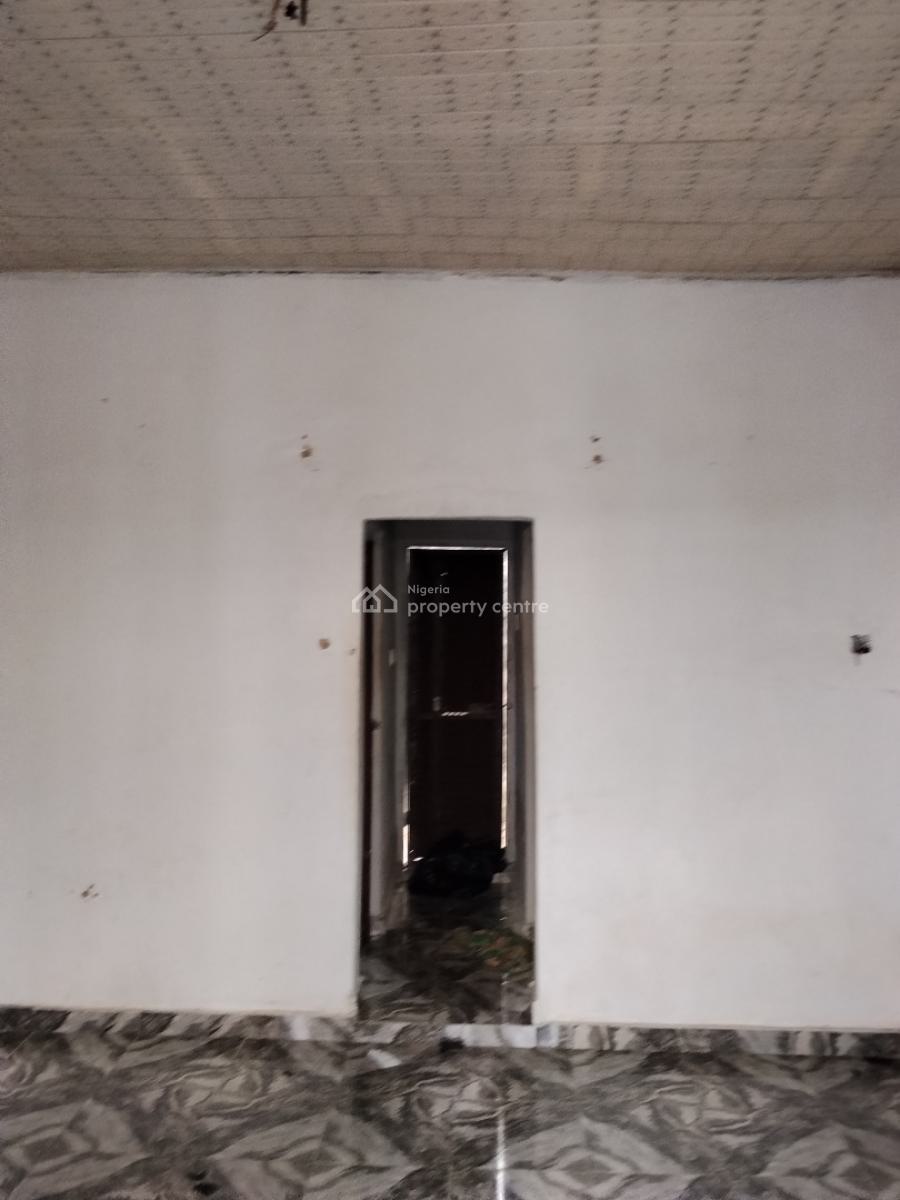 2 Bedroom Flat on Half Plot, Rukpokwu Eneka Road, Rukpokwu, Port Harcourt, Rivers, House for Sale