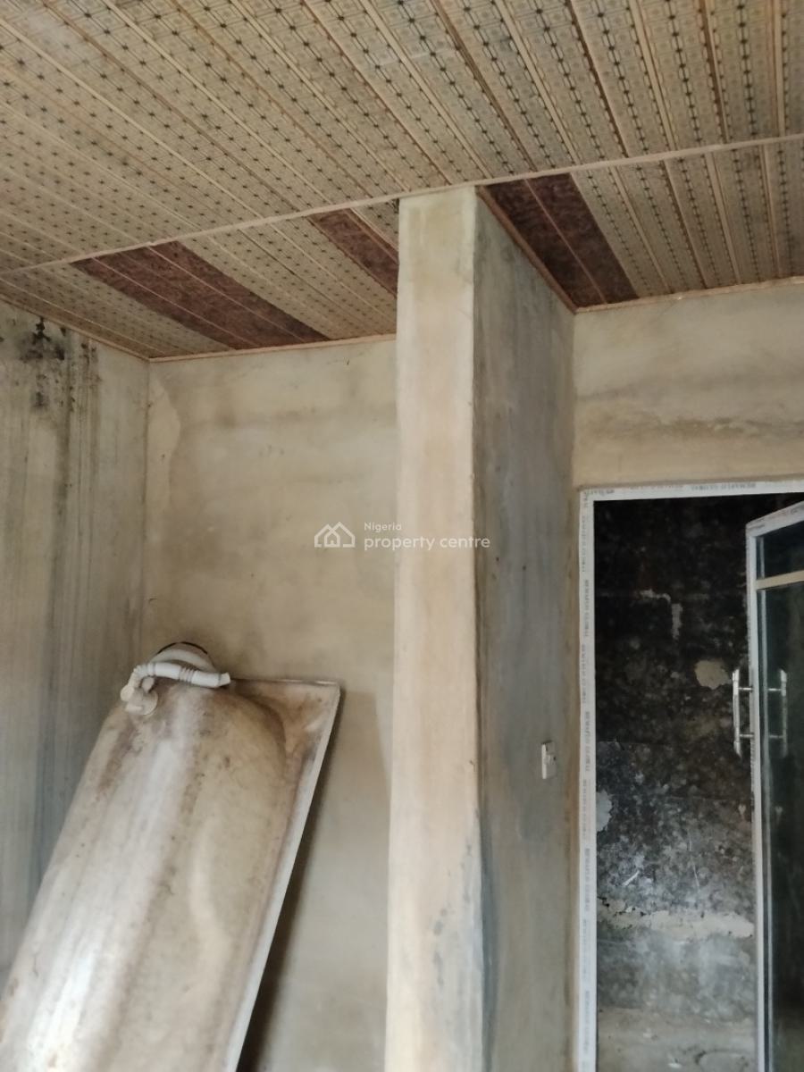 2 Bedroom Flat on Half Plot, Rukpokwu Eneka Road, Rukpokwu, Port Harcourt, Rivers, House for Sale