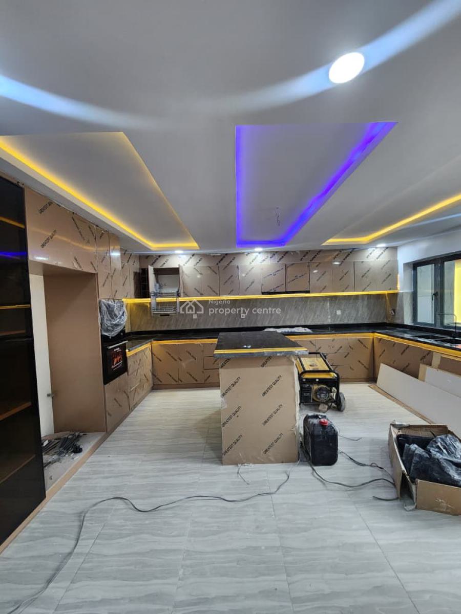 Massive Newly Built 3 Bedroom Flat (upstairs)*, Surulere, Lagos, Flat / Apartment for Sale