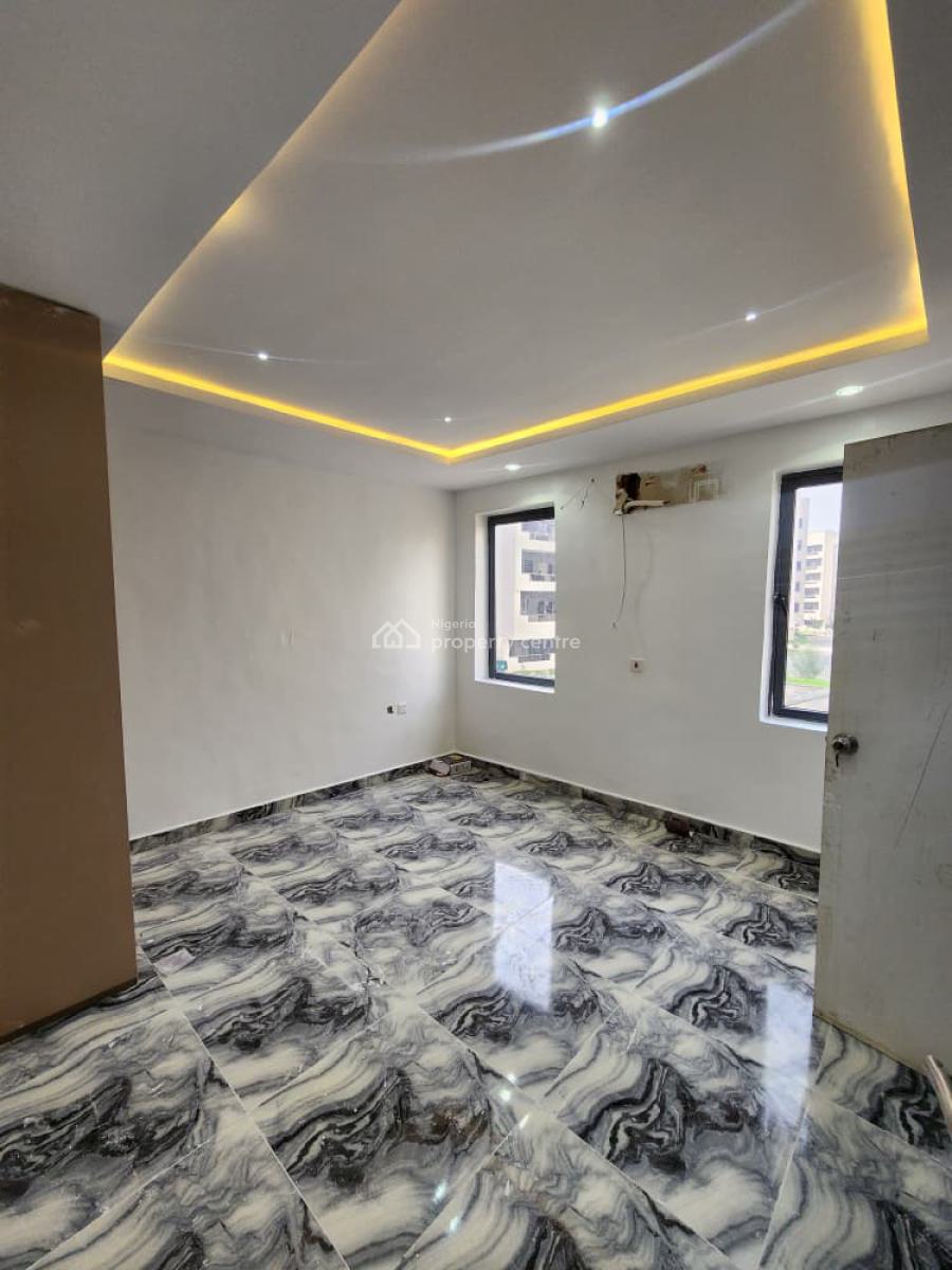Massive Newly Built 3 Bedroom Flat (upstairs)*, Surulere, Lagos, Flat / Apartment for Sale