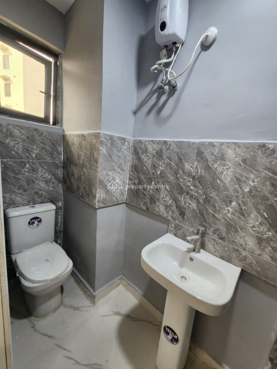 Massive Newly Built 3 Bedroom Flat (upstairs)*, Surulere, Lagos, Flat / Apartment for Sale