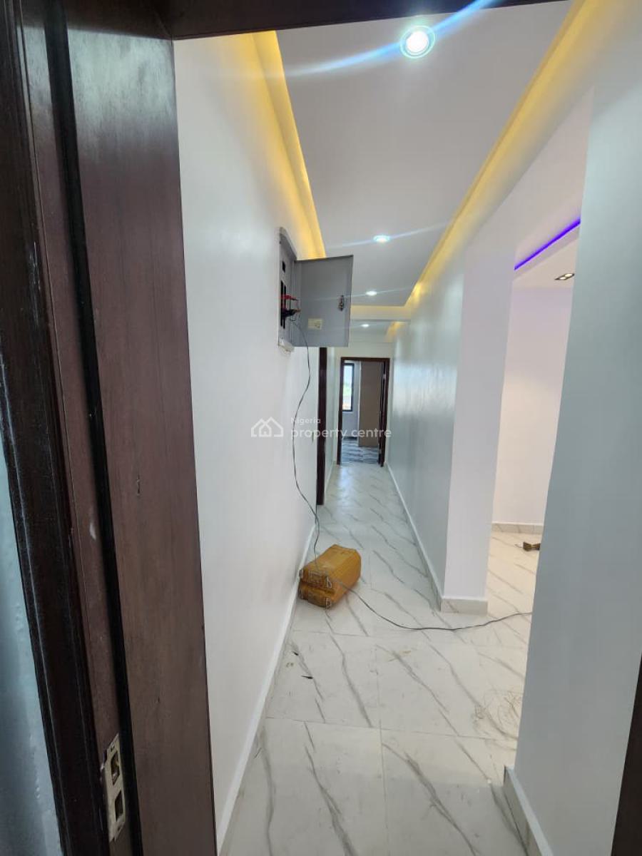 Massive Newly Built 3 Bedroom Flat (upstairs)*, Surulere, Lagos, Flat / Apartment for Sale