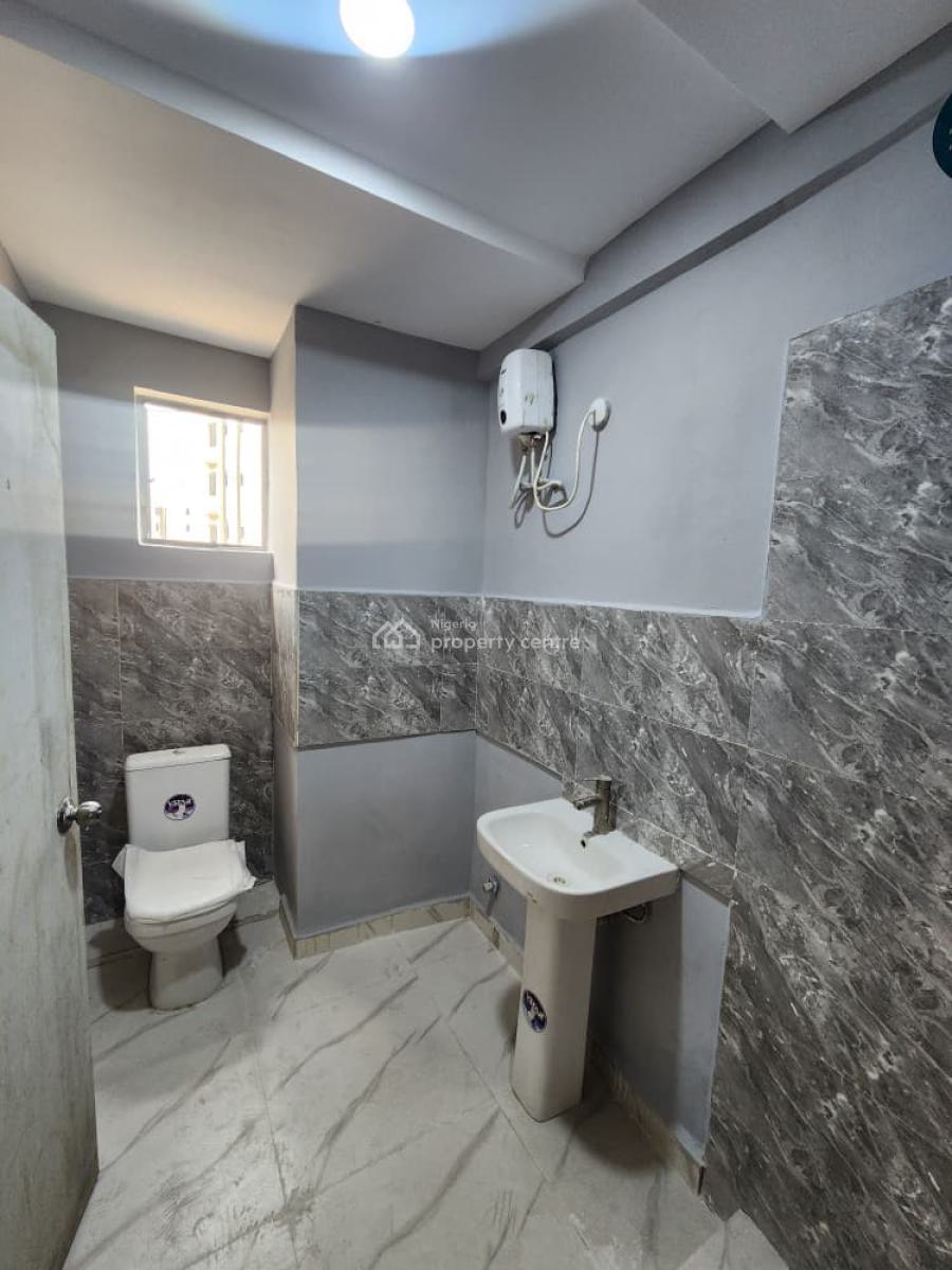 Massive Newly Built 3 Bedroom Flat (upstairs)*, Surulere, Lagos, Flat / Apartment for Sale