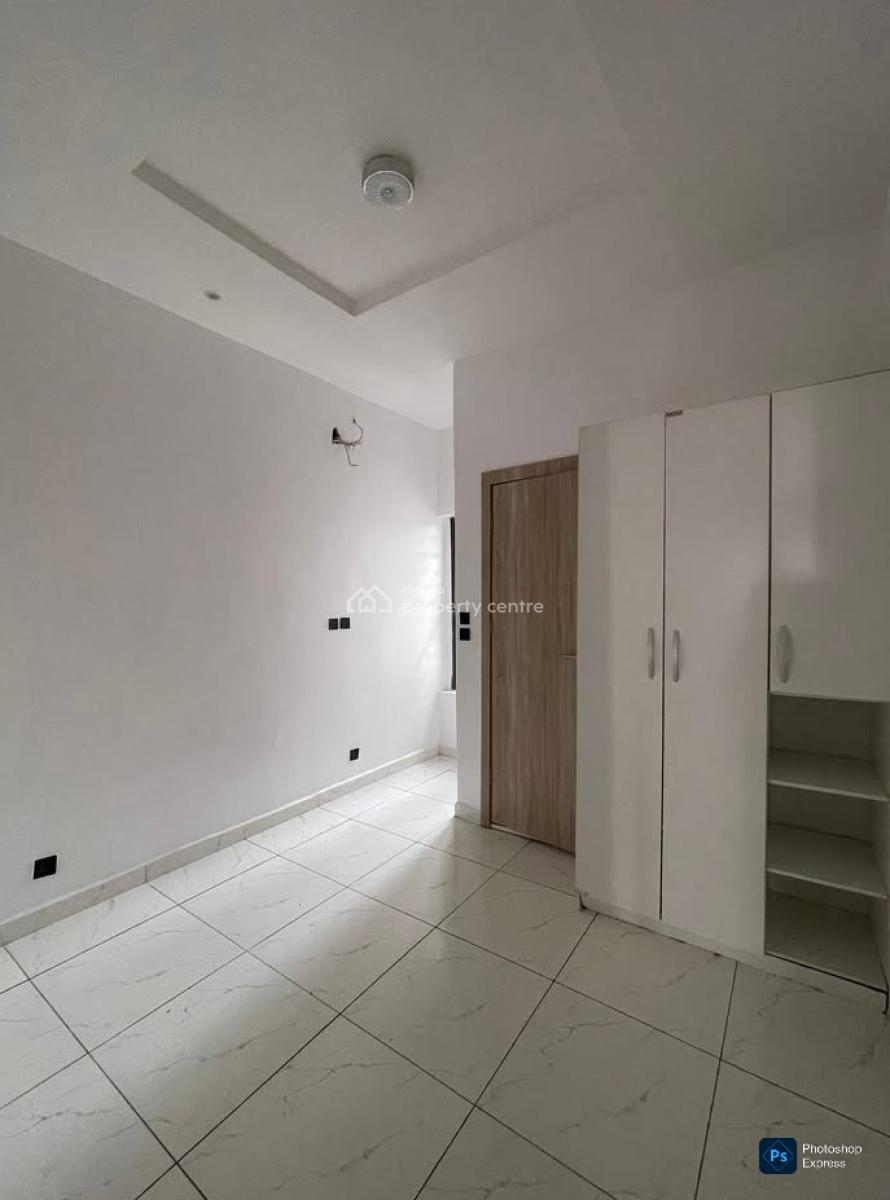 Classic & Cool 4 Bedroom Duplex, Orchids Road, Lekki, Lagos, Terraced Duplex for Sale