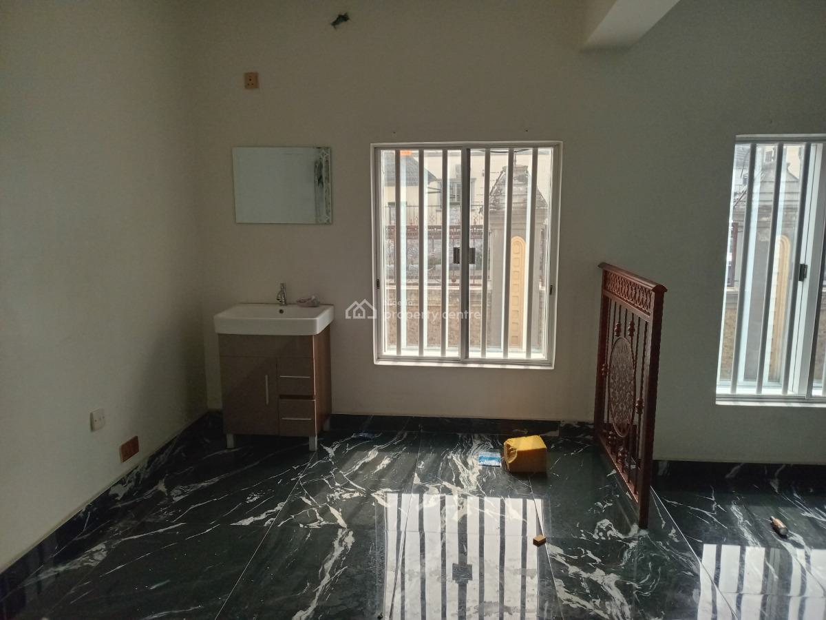 Luxury Four (4) Bedroom Semi-detached Duplex  with Bq, Naf Harmony Estate,  G.u Ake Road,  Eliozu, Port Harcourt, Rivers, Semi-detached Duplex for Rent