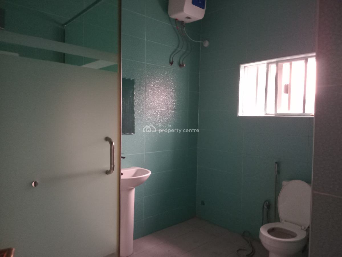 Luxury Four (4) Bedroom Semi-detached Duplex  with Bq, Naf Harmony Estate,  G.u Ake Road,  Eliozu, Port Harcourt, Rivers, Semi-detached Duplex for Rent