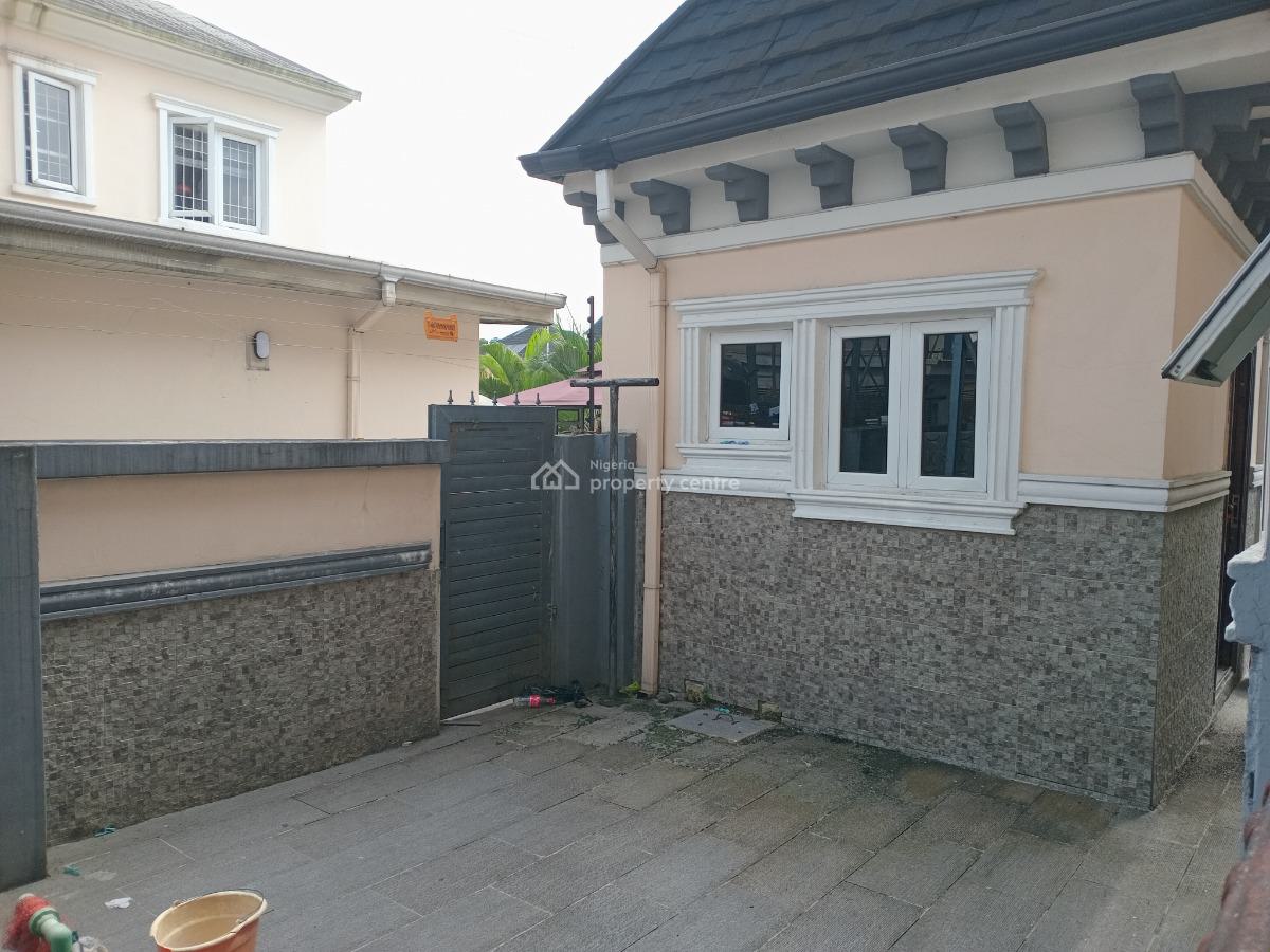 Luxury Four (4) Bedroom Semi-detached Duplex  with Bq, Naf Harmony Estate,  G.u Ake Road,  Eliozu, Port Harcourt, Rivers, Semi-detached Duplex for Rent