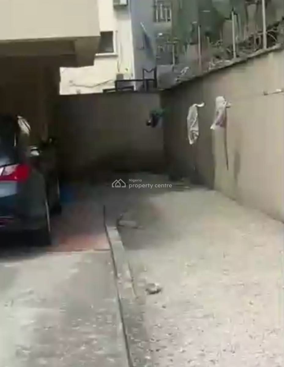 6 Bedroom Detached House Sitting on 520sqms - Ui  Title: Deed of Assig, Victoria Island (vi), Lagos, Detached Duplex for Sale