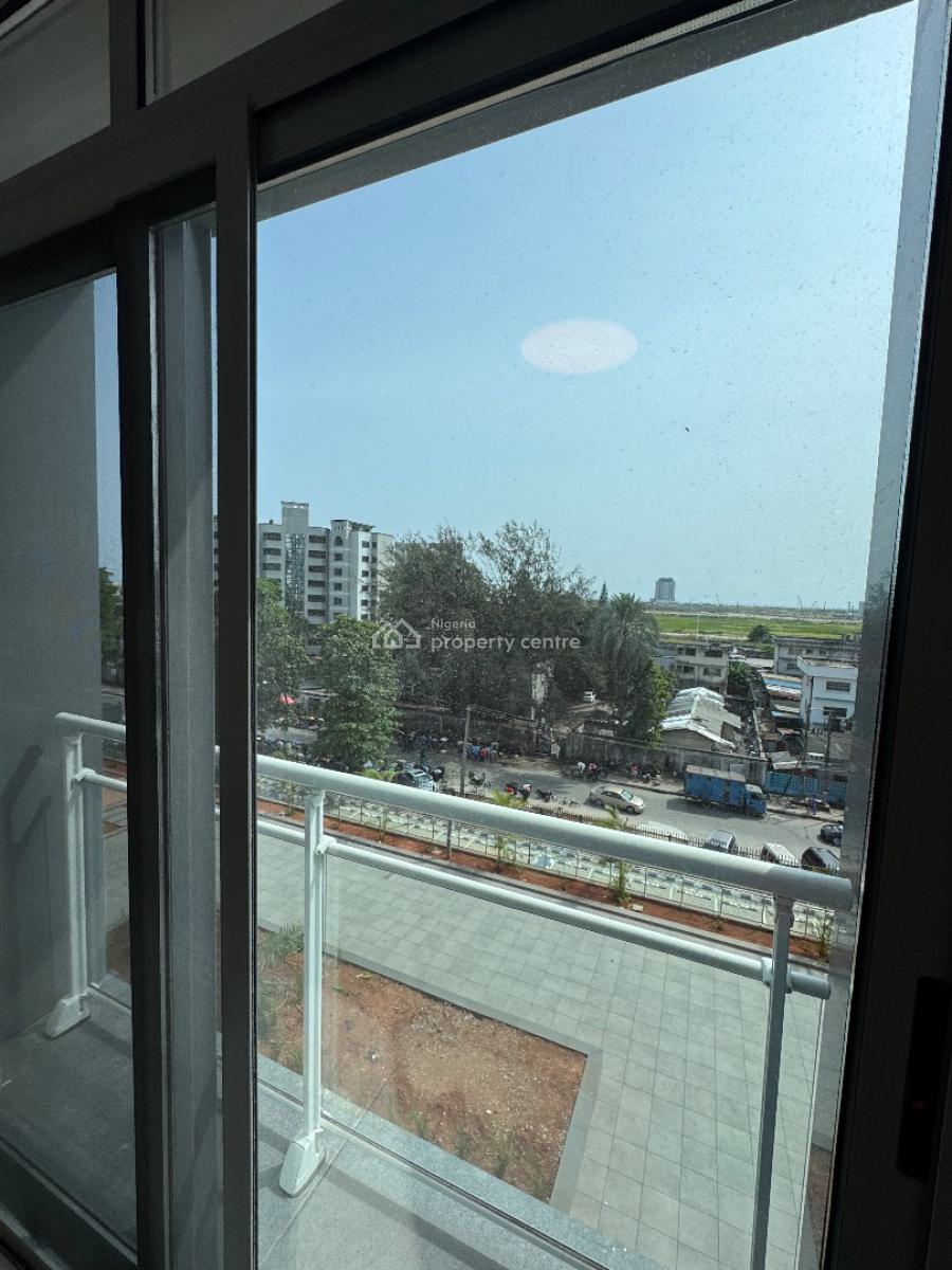 Brand New Luxury 3 Bedroom Apartment + Bq, Pool, Gym, Elevator, Victoria Island (vi), Lagos, Flat / Apartment for Rent