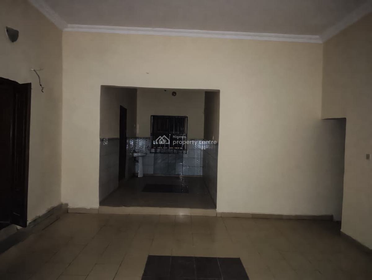 Clean and Spacious 3 Bedroom Apartment and Boys Quarter, Katampe (main), Katampe, Abuja, Flat / Apartment for Rent