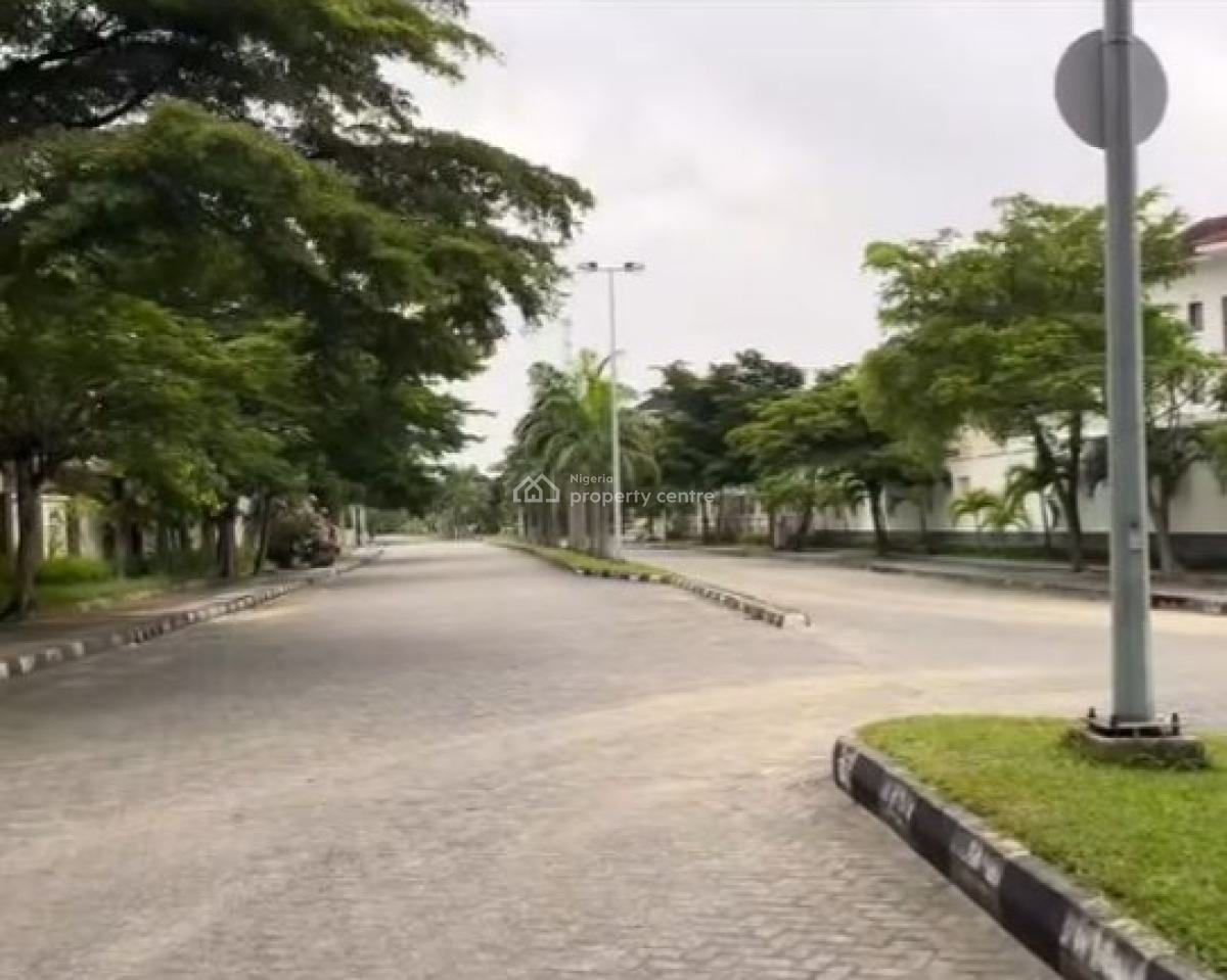 Mixed Use Waterfront Land Measuring 4,000sqm, 1st Avenue, Banana Island, Ikoyi, Lagos, Residential Land for Sale