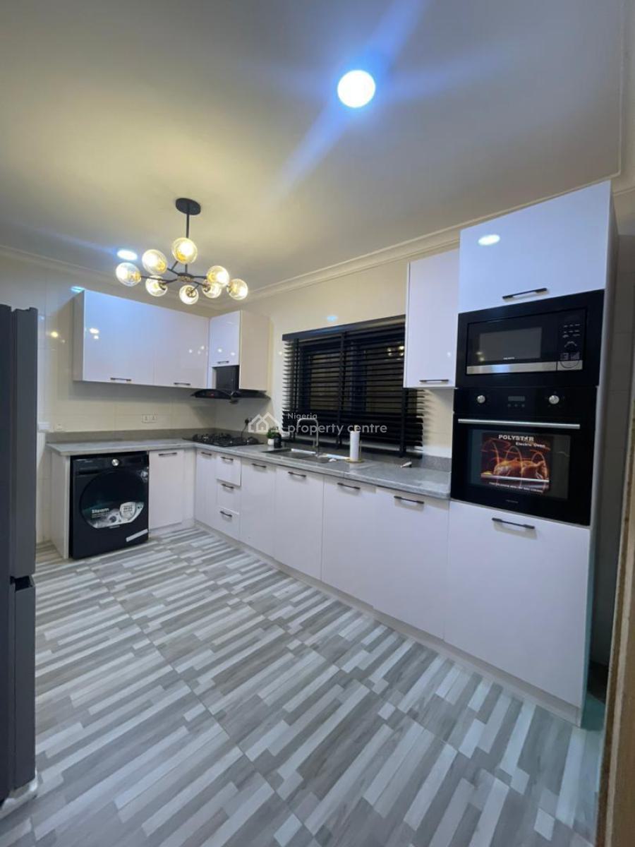 Sparkle 4 Bedroom Apartment, Ikeja, Lagos, Mini Flat (room and Parlour) Short Let