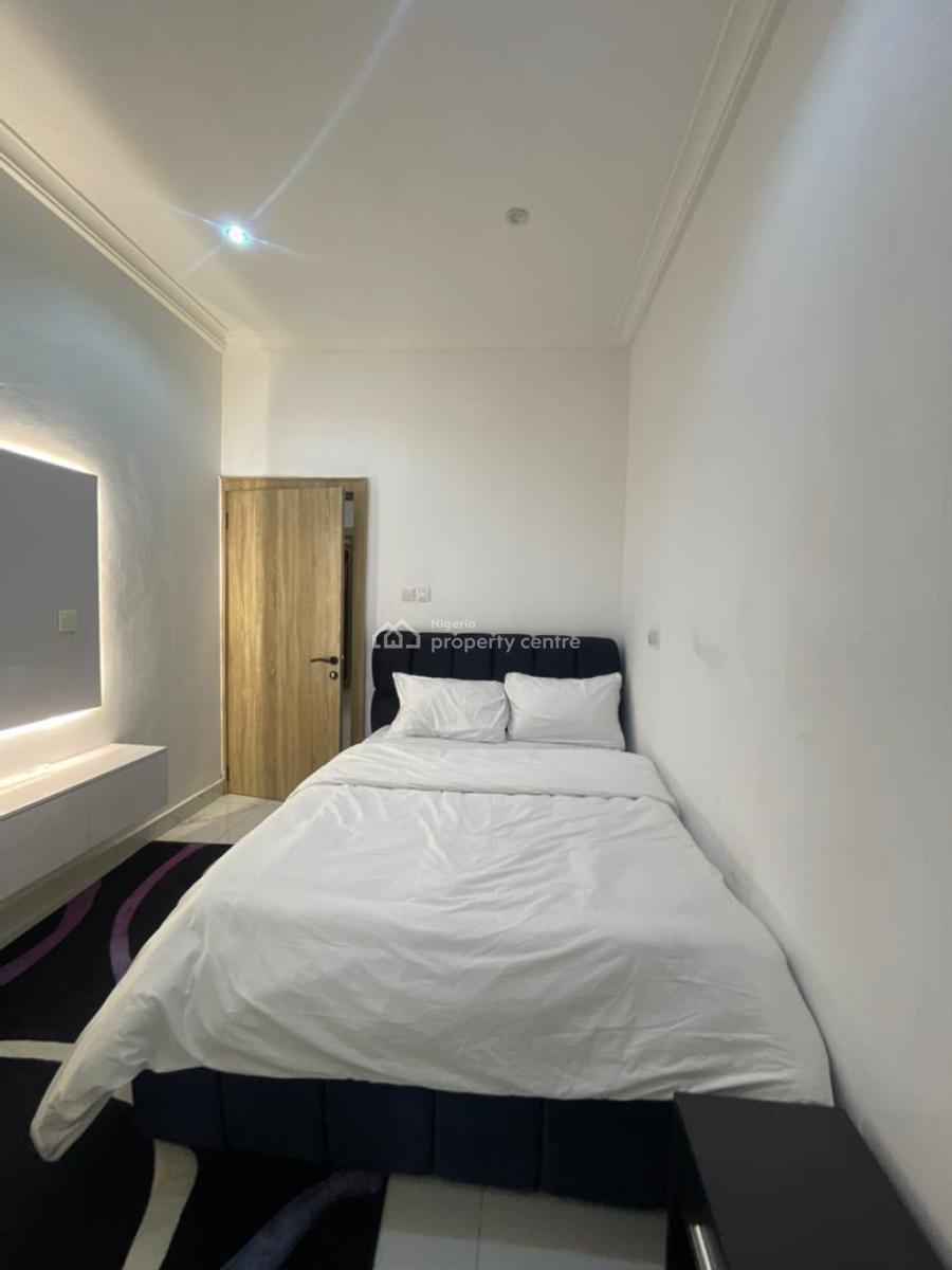 Sparkle 4 Bedroom Apartment, Ikeja, Lagos, Mini Flat (room and Parlour) Short Let