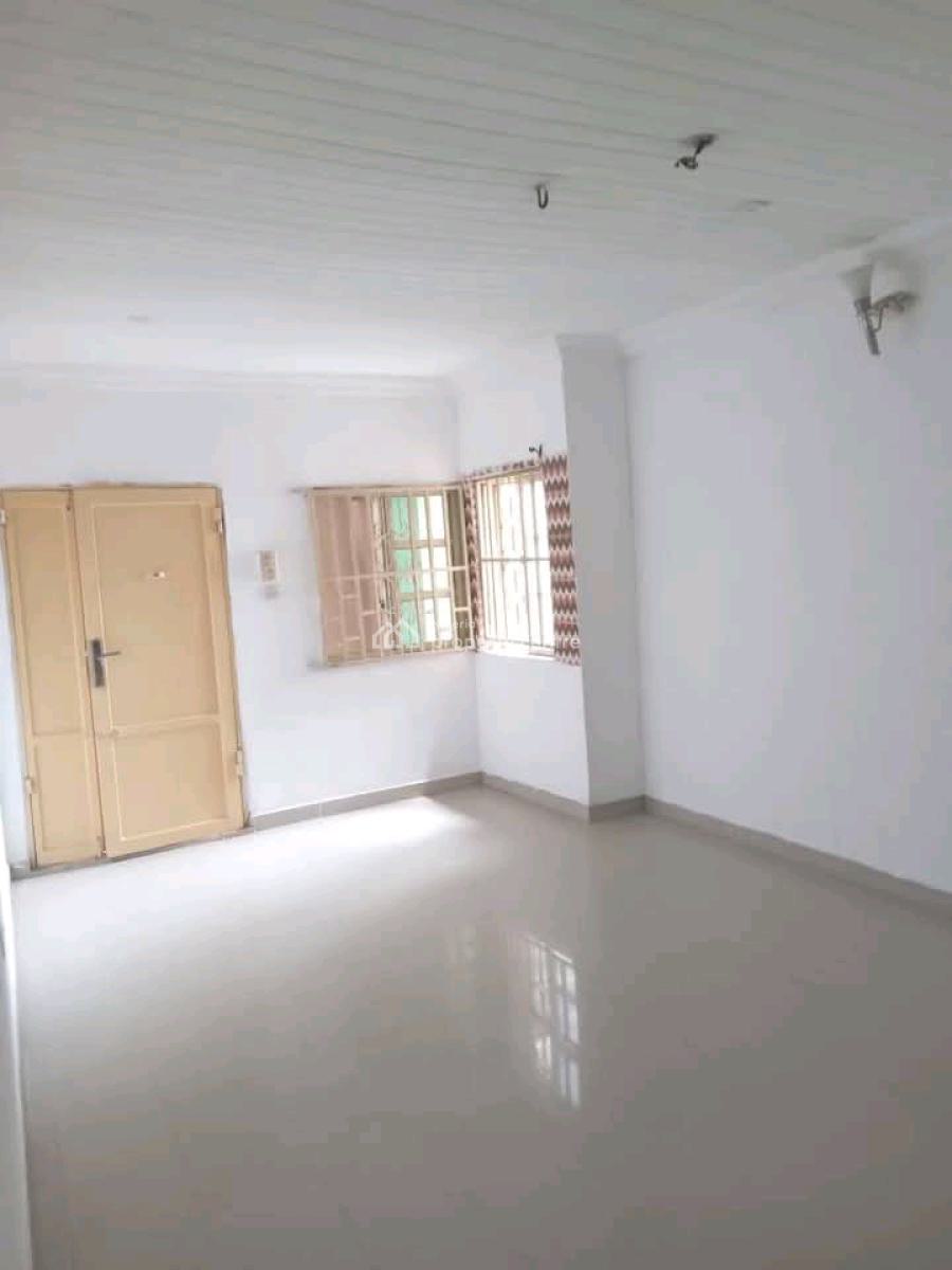 Neat 2bedrooms Flat, United Estate, Ajah, Lagos, Flat / Apartment for Rent