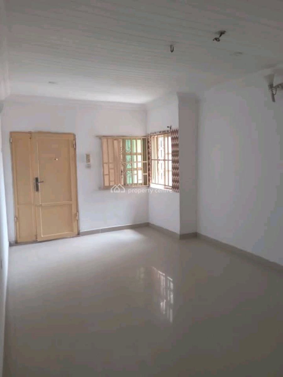 Neat 2bedrooms Flat, United Estate, Ajah, Lagos, Flat / Apartment for Rent
