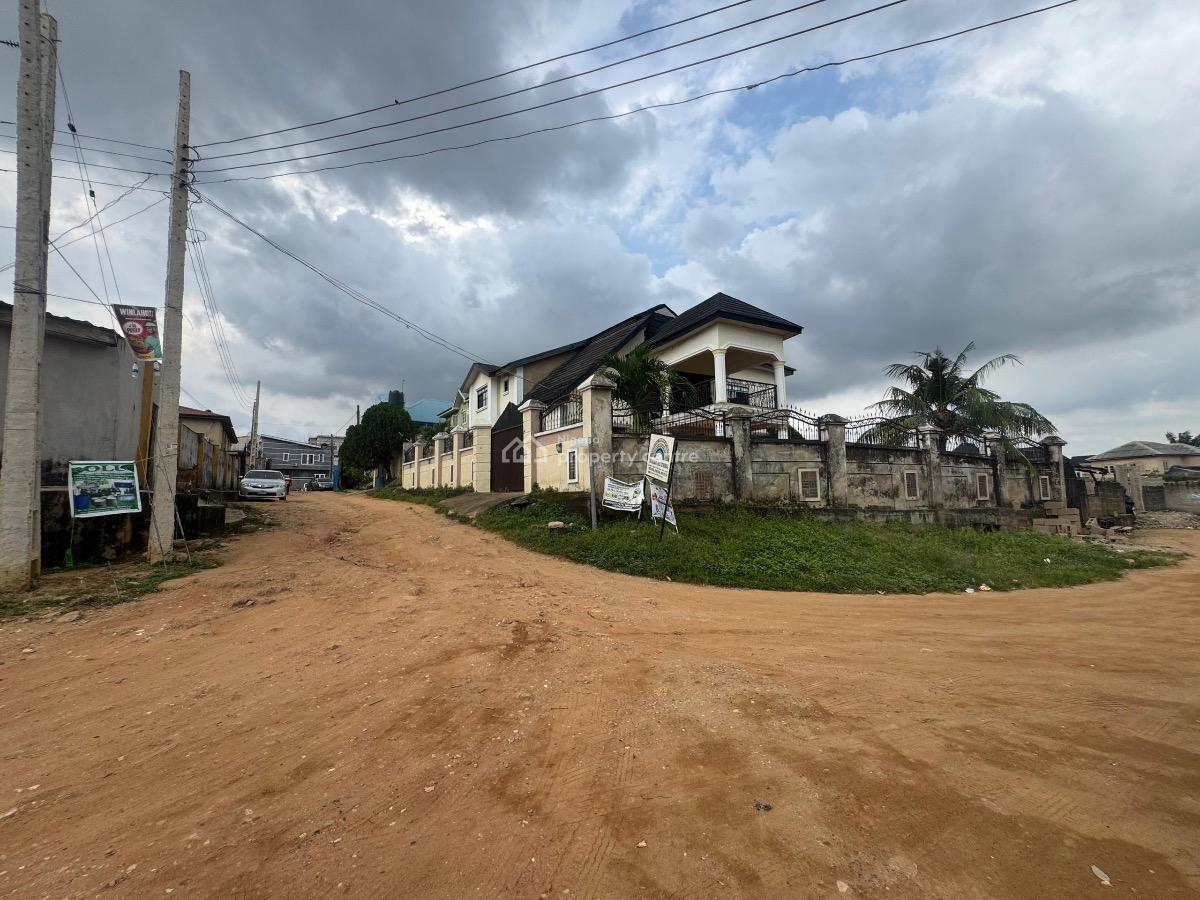 a Perfect Dry Corner Peice Land Measuring 650sqm Fenced and Gated, Secured Estate in Magodo Phase 1, Magodo, Lagos, Land for Sale