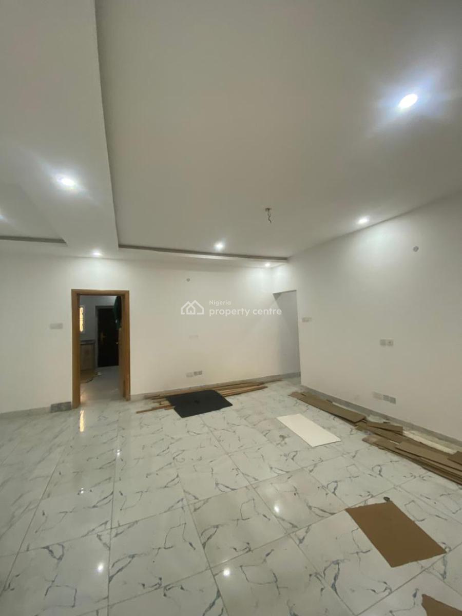 an Executive Three Bedroom Flat, Meadow Grace Estate Ogombo, Ogombo Road,off Abraham Adesanya Ajah, Lekki, Lagos, Flat / Apartment for Rent