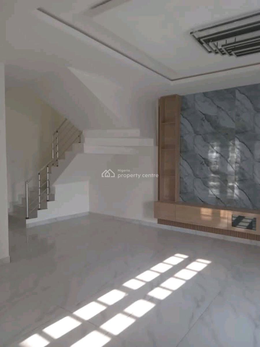 Luxury 4 Bedroom Duplex, Vgc, Lekki Expressway, Lekki, Lagos, Terraced Duplex for Sale