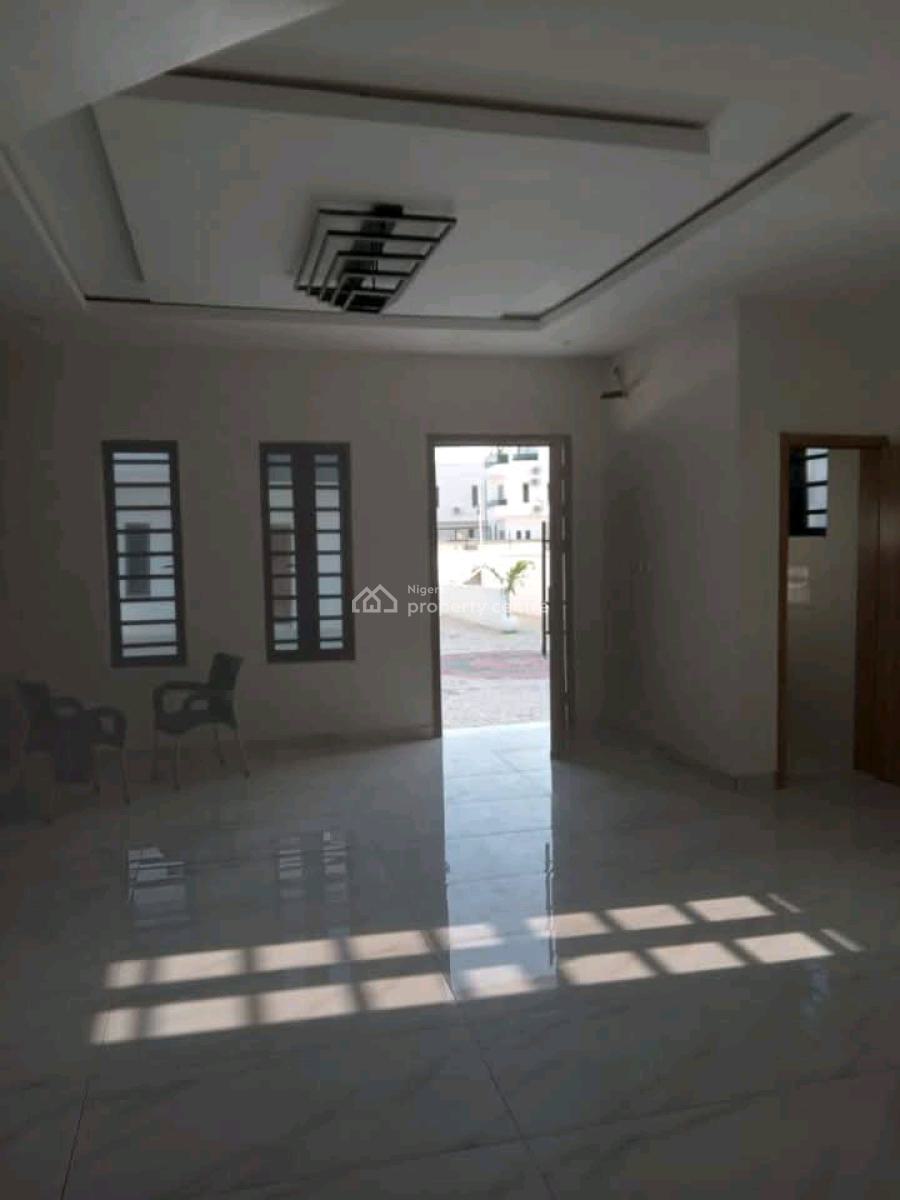 Luxury 4 Bedroom Duplex, Vgc, Lekki Expressway, Lekki, Lagos, Terraced Duplex for Sale