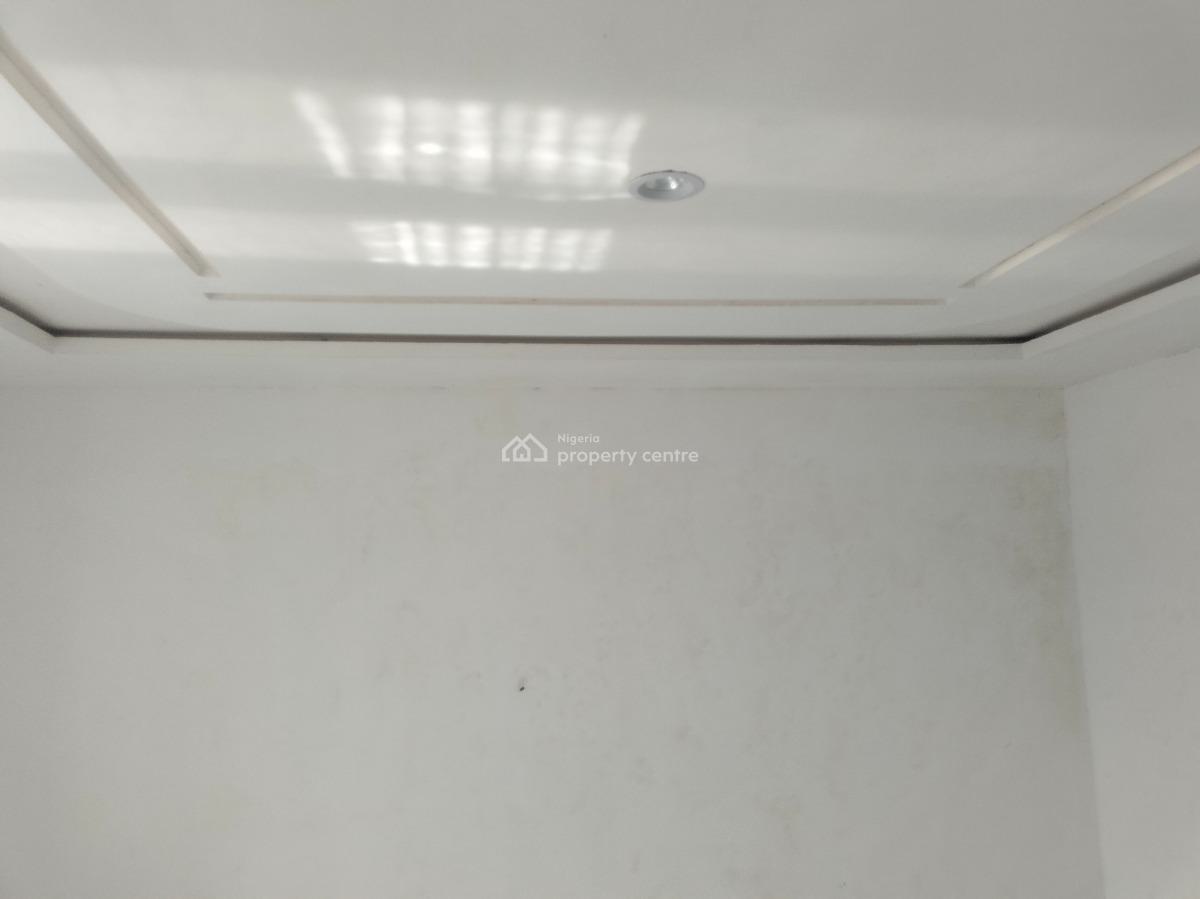 Sharp Mini Flat in a Good and Gated Neighborhood, Ketu Alapere in a Serene Neighborhood Accessible to The Bustop, Alapere, Ketu, Lagos, Mini Flat (room and Parlour) for Rent