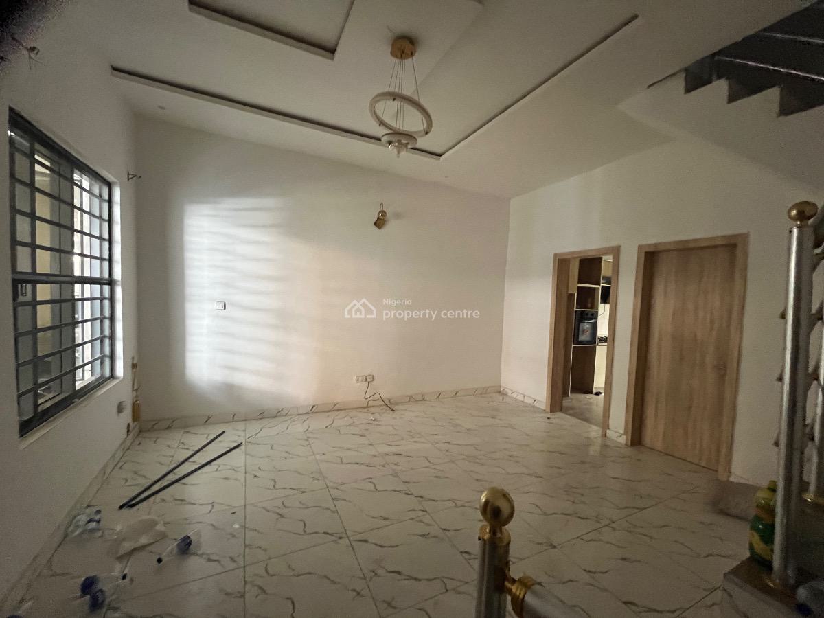 Spacious 3 Bedroom Terrace Duplex in a Secured Estate ., Ikota Gra, Ikota, Lekki, Lagos, House for Rent