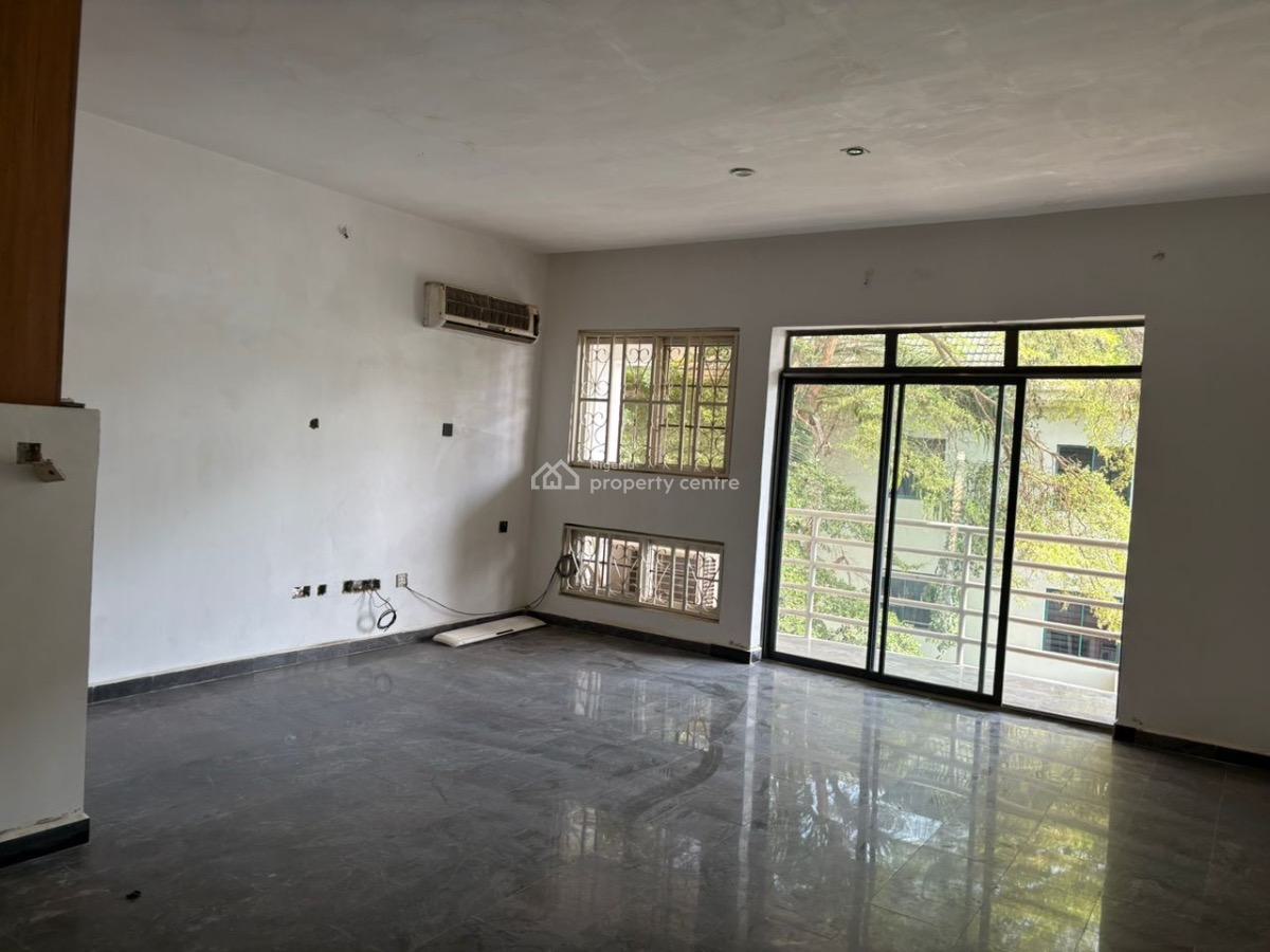 Spacious 2 Bedroom, Maitama District, Abuja, Flat / Apartment for Rent