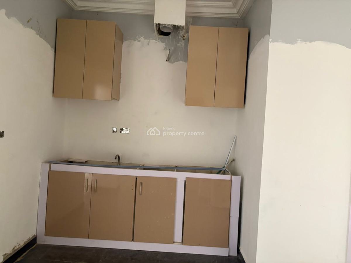 Spacious 2 Bedroom, Maitama District, Abuja, Flat / Apartment for Rent