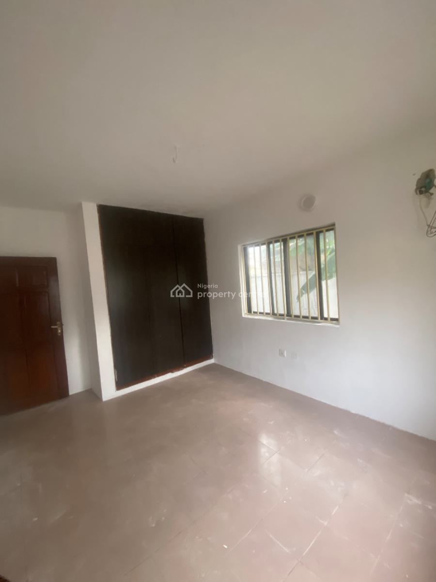 Spacious and Standard 3bedroom Apartment, Thomas Estate Close to The Express, Ajah, Lagos, Flat / Apartment for Rent