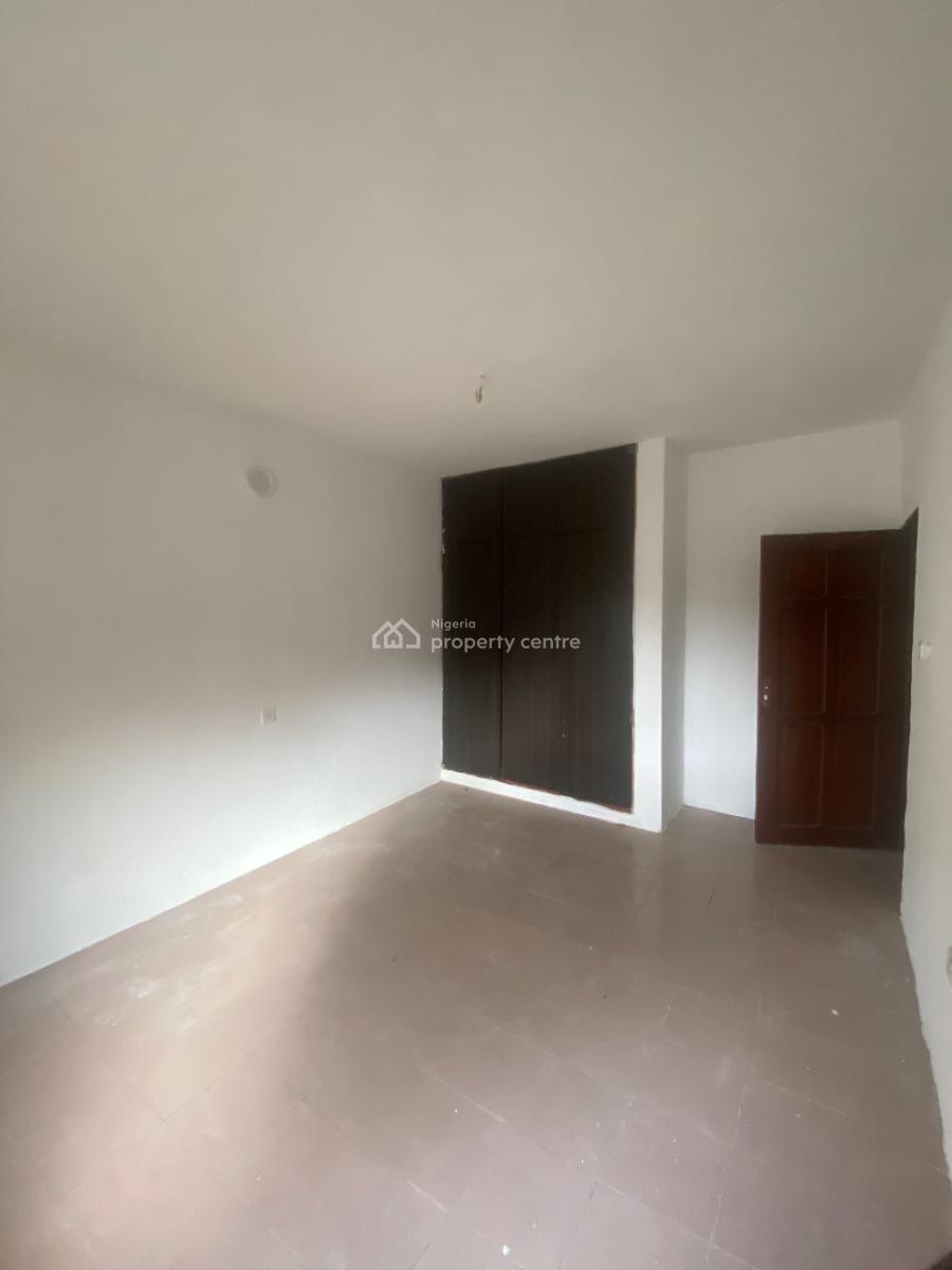 Spacious and Standard 3bedroom Apartment, Thomas Estate Close to The Express, Ajah, Lagos, Flat / Apartment for Rent