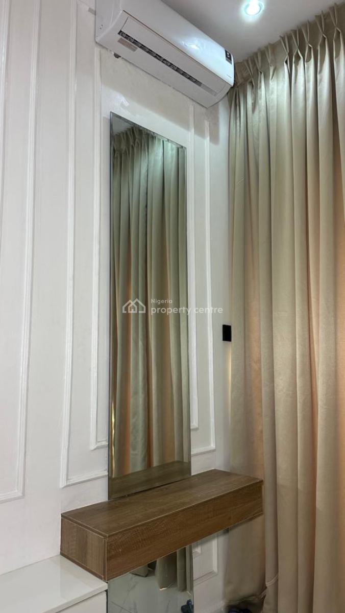 New Luxury 2bedroom Apartment with Pool, Gym, Balcony, Ps5, Ikate, Lekki, Lagos, Flat / Apartment Short Let