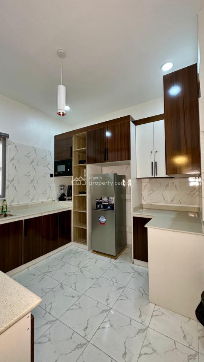 New Luxury 2bedroom Apartment with Pool, Gym, Balcony, Ps5, Ikate, Lekki, Lagos, Flat / Apartment Short Let