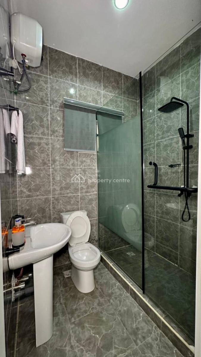 New Luxury 2bedroom Apartment with Pool, Gym, Balcony, Ps5, Ikate, Lekki, Lagos, Flat / Apartment Short Let