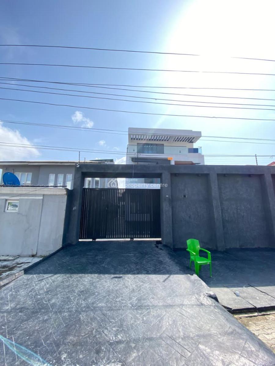a Lovely 5 Bedroom Fully Detached Duplex - Bq, Lekki Phase 1, Lekki, Lagos, Detached Duplex for Sale