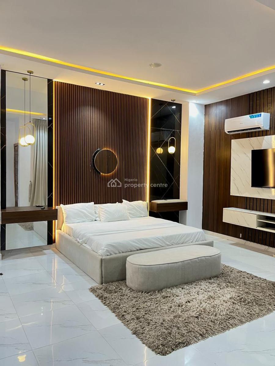 a Luxurious 4bedroom Duplex with Snooker, Ologolo, Lekki, Lagos, Flat / Apartment Short Let