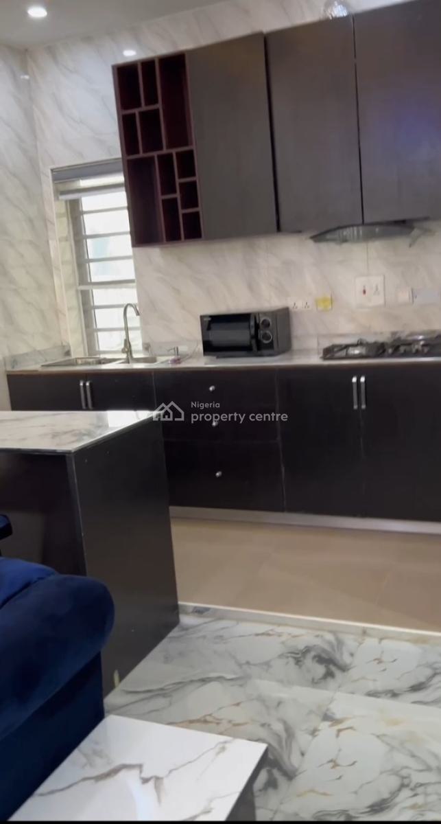 Luxury 1bedroom in a Gated and Secured Estate, Ilaje, Ajah, Lagos, Flat / Apartment Short Let