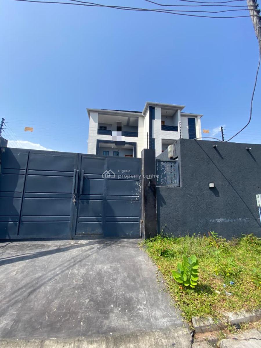 a Beautifully Built 5 Bedroom Semi Detached Duplex, Lekki Phase 1, Lekki, Lagos, Semi-detached Duplex for Sale