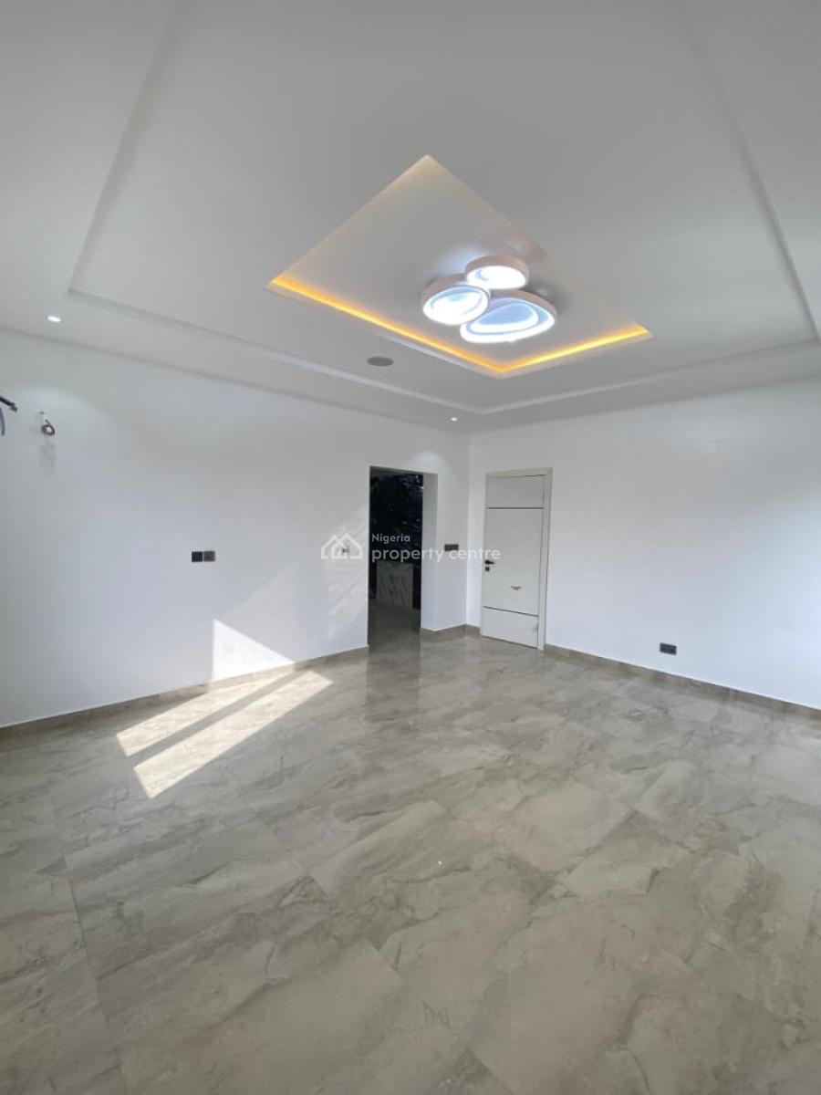 an Impeccable 5 Bedroom Fully Detached Duplex - Bq, Lekki Phase 1, Lekki, Lagos, Detached Duplex for Sale
