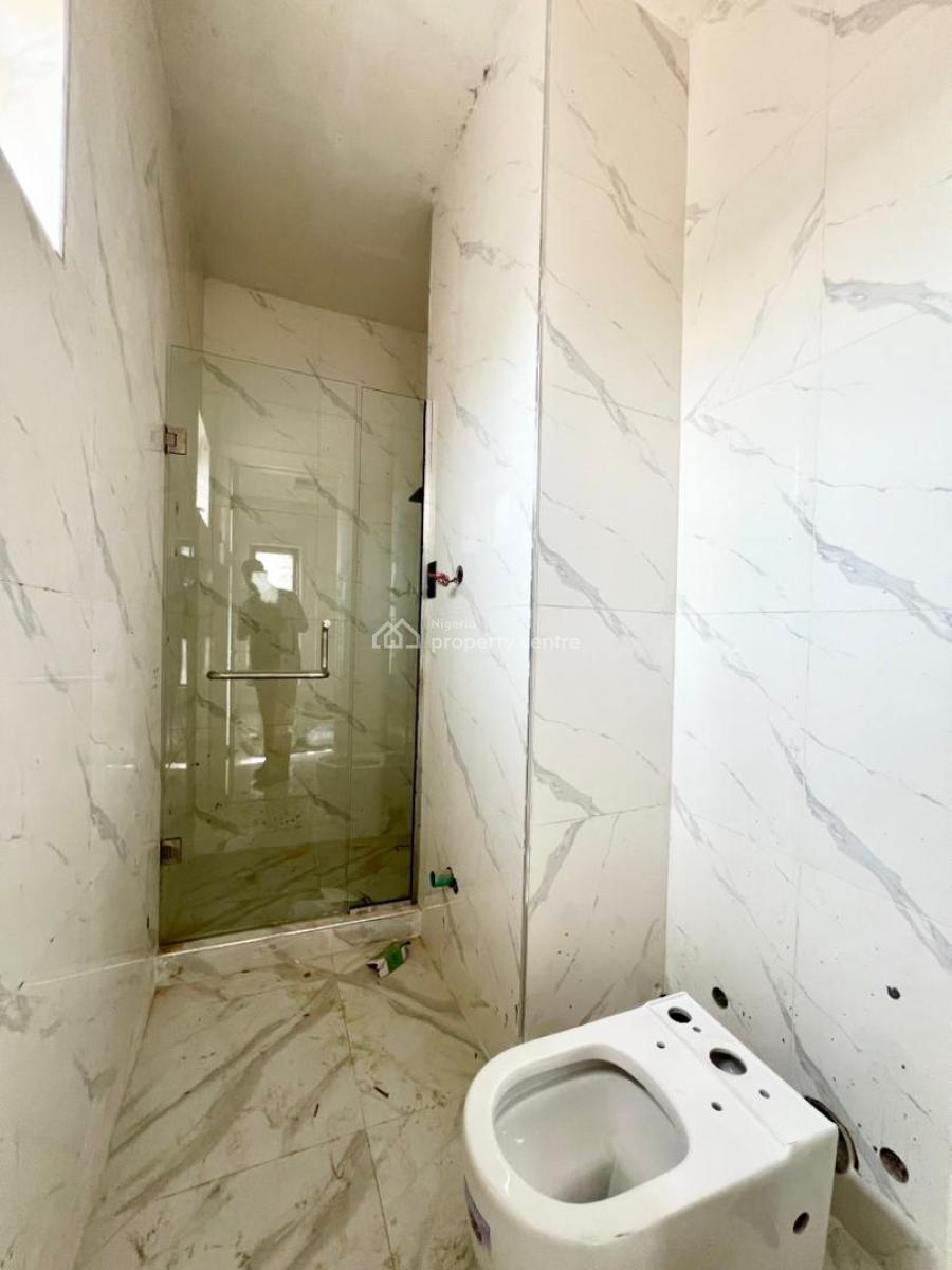 Offplan 2bedroom Apartment with Pool and Elevator in a Secure Estate, Victoria Island (vi), Lagos, Flat / Apartment for Sale