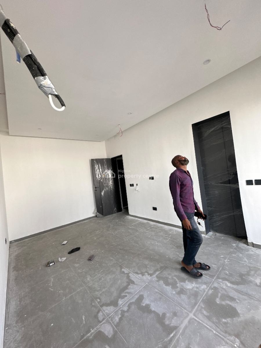 4/3 Bedrooms Terraced  Self Compand Duplex Available, Lekki Phase 1, Lekki, Lagos, Terraced Duplex for Sale