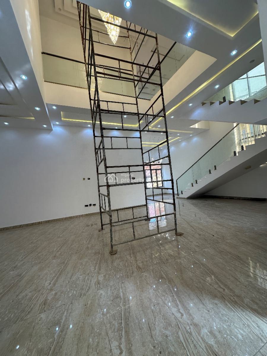 Massive 7bedrooms Detached Duplex with Cinema, Swimming Pool and Gym, Lekki Phase 1, Lekki, Lagos, Detached Duplex for Sale