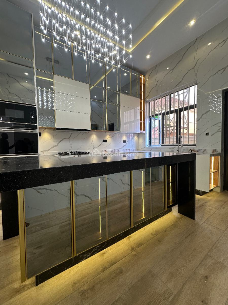 Massive 7bedrooms Detached Duplex with Cinema, Swimming Pool and Gym, Lekki Phase 1, Lekki, Lagos, Detached Duplex for Sale