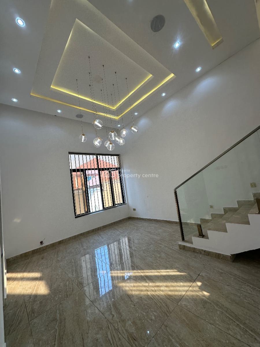 Massive 7bedrooms Detached Duplex with Cinema, Swimming Pool and Gym, Lekki Phase 1, Lekki, Lagos, Detached Duplex for Sale